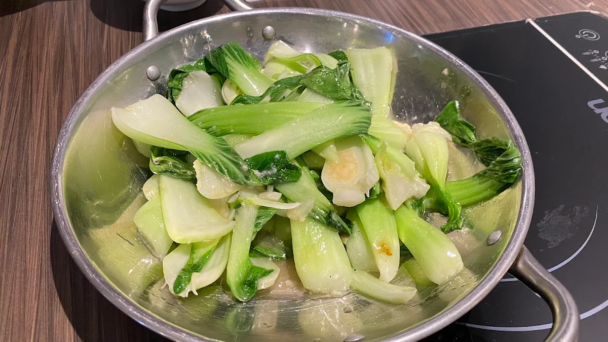 shanghai bok choy in garlic sauce 蒜蓉上海青